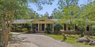 Rare Property on 2.5 Acres in the Heart of Spring Hill Gallery 1