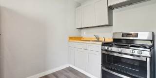 Studio for Rent! Gallery 4