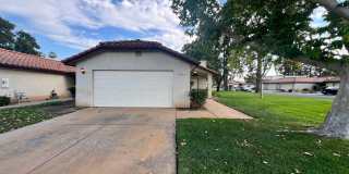 New on the Market! 92 Rosewood Circle – 3BR/2.5BA single-family home in a gated community. Gallery 3