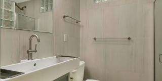 Stunning Pool Home in Sapphire Shores – West of the Trail Near the Ringling Museum Gallery 25