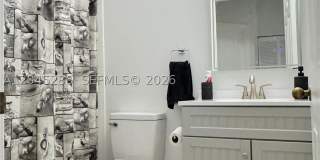 1074 Bluewood Ter Gallery 26