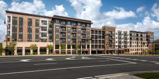 Manor Chamblee Gallery 37