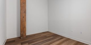 818 N Wolcott Avenue Gallery 11