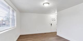 Economic Basement 3 Bed Gallery 17