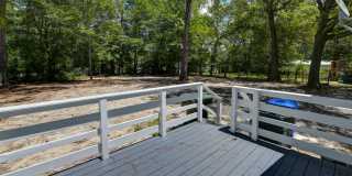 Charming 2 Bedroom Home, close to USC & located on a Large Lot! Gallery 28