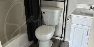 5623 North Northwood Terrace Gallery 14