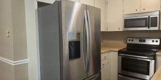 137 N Springs Court Gallery 10