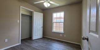 FOR LEASE -GEOURGOUS  3/2/1 WITH LARGE YARD IN SOUTH LUBBOCK Gallery 11