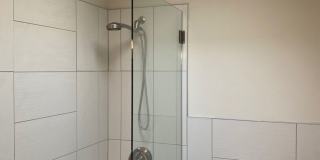 $4900-  Mountain View Townhouse-2 bedroom 2.5 bath. Gallery 30