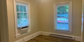 1 BR in Glenwood Gallery 6