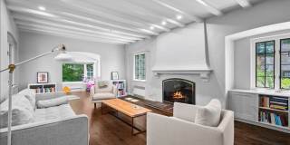 Elegant 3 Bedroom Tudor with Flexible Living Space Elegant 3 Bedroom Tudor with Flexible Living Space Gallery 16