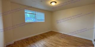 Cute 4-Bedroom Duplex w/Attached Garage in Seward Park Area in Seattle!! Gallery 14