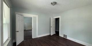 1462 Lucile Avenue SW Gallery 3