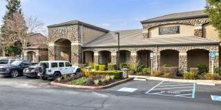Cobble Oaks Gallery 35