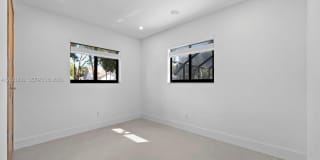 2537 NW 116th Ter Gallery 35