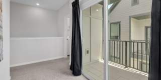 1096 FARWELL Street Gallery 32