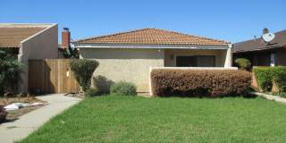 Single-Story 3-Bedroom Home in Central Camarillo Gallery 1