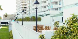 5601 Collins Avenue Gallery 3