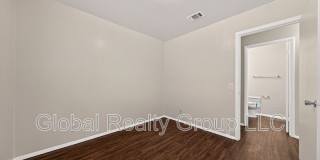 4862 Castle Arms Drive Gallery 11