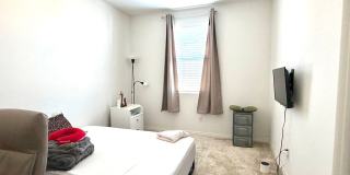 Almost BRAND NEW end unit Townhome in Winchester for Rent Gallery 19