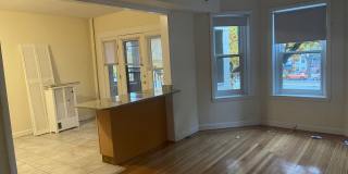 Packards Corner open Payout, Equal size rooms EASY CHOICE Students ok Gallery 1
