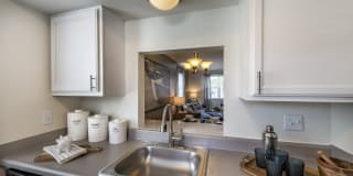 Halstead Beverly Townhomes Gallery 16