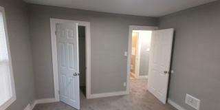 Charming 3 bedroom/1.5 bath Brick Home - Now Available! Gallery 16