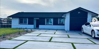 4521 SW 55th Ave Gallery 1