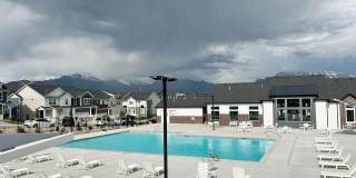 Pet Friendly 3-Bedroom Condo! Get $500 Off on the first month Rent if signed and move in by March 1s Gallery 19