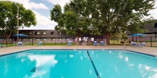 River 10 Apartments Gallery 30