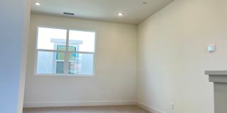 BRAND NEW! 3 BR/2.5 BA + LOFT/OFFICE DETACHED HOME IN GREAT SAN JUAN CAPISTRANO LOCATION Gallery 26