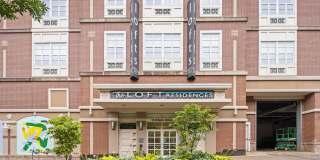 The Lofts at Blue Back Square Gallery 20