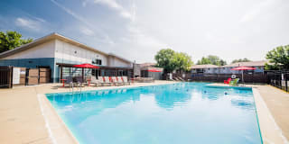 7 Pointe Apartments Gallery 21