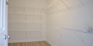315 Kenneth Boulevard Gallery 20