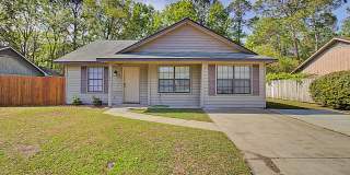 1384 Forest Lake Drive Gallery 1