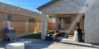 PRIVATE POOL, ADORABLE 3 Bedroom/2 Bath in Dobson Place Gallery 18