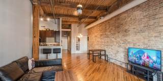 225 W HURON Street Gallery 4