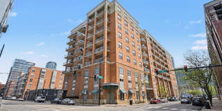 950 W Monroe Street Gallery 1