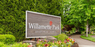 Willamette Park Gallery 22