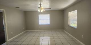 Affordable & Updated 2-Bed, 2-Bath Duplex in Poinciana! Gallery 5