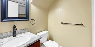 Lovely Upgraded 2-story Townhouse w/ Attached Garage, Guest Bathroom and Fireplace! Gallery 8