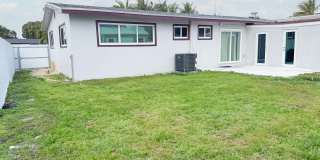 19731 NW 4th Avenue Gallery 27