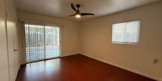 Charming 2BR/1BA Downstairs Unit with Private Yard in South Park Gallery 11