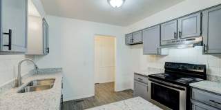 3 bedroom 2.5 bath - NW Highway and Rockwell Gallery 28
