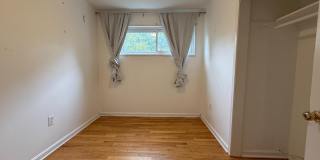 5835 MOUNT VERNON Drive Gallery 8