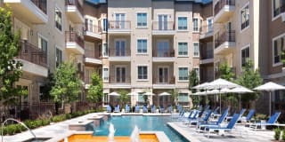 Fountain Pointe Las Colinas Gallery 27