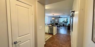 Gorgeous 3 Bed, 2 Bath Unit with Ocean Views Gallery 17