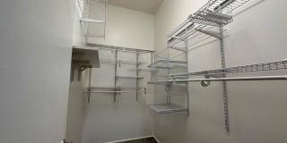 560 Dutch Valley Road NE unit: 2413 Gallery 5