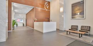 4 Martine Avenue Gallery 1