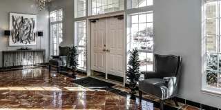 Lakeside Hills Apartments Gallery 18